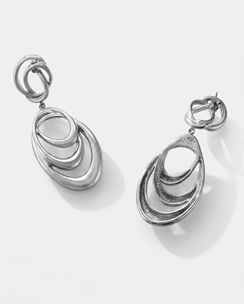 Minimalist Irregular Twisted Hoop Earrings - Image 4